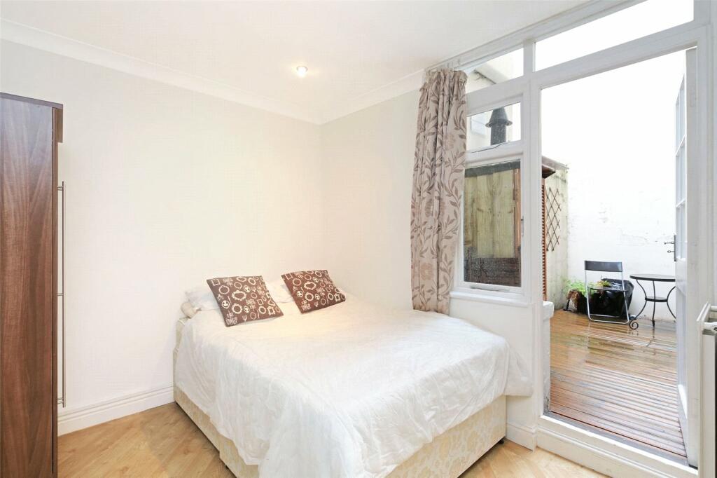 Double Bedroom