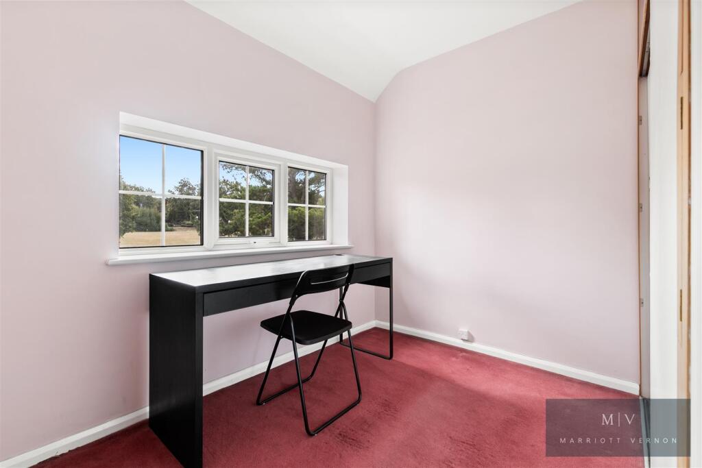 Lloyd Park Avenue 12B MV-15.jpg