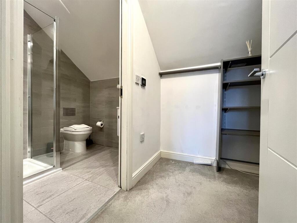 Bedroom 1 Cupboard / Ensuite Shower Room