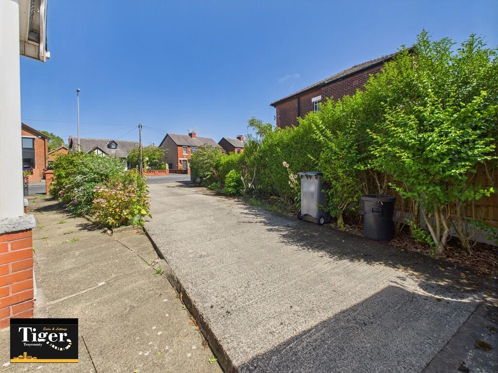 CAM03440G0-PR0382...