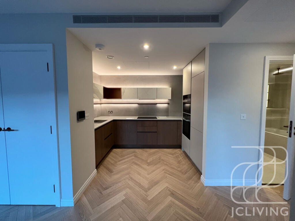 Saxon House 1 Parkland Walk London SW6