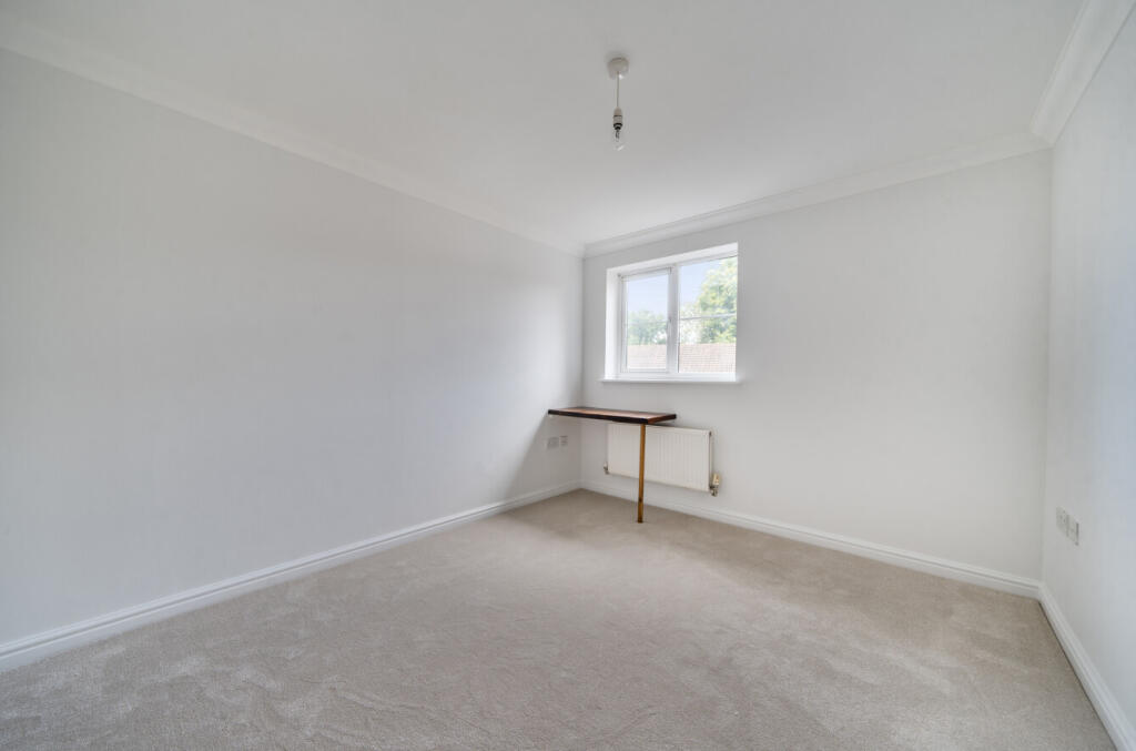 1349665-3-68b9500...