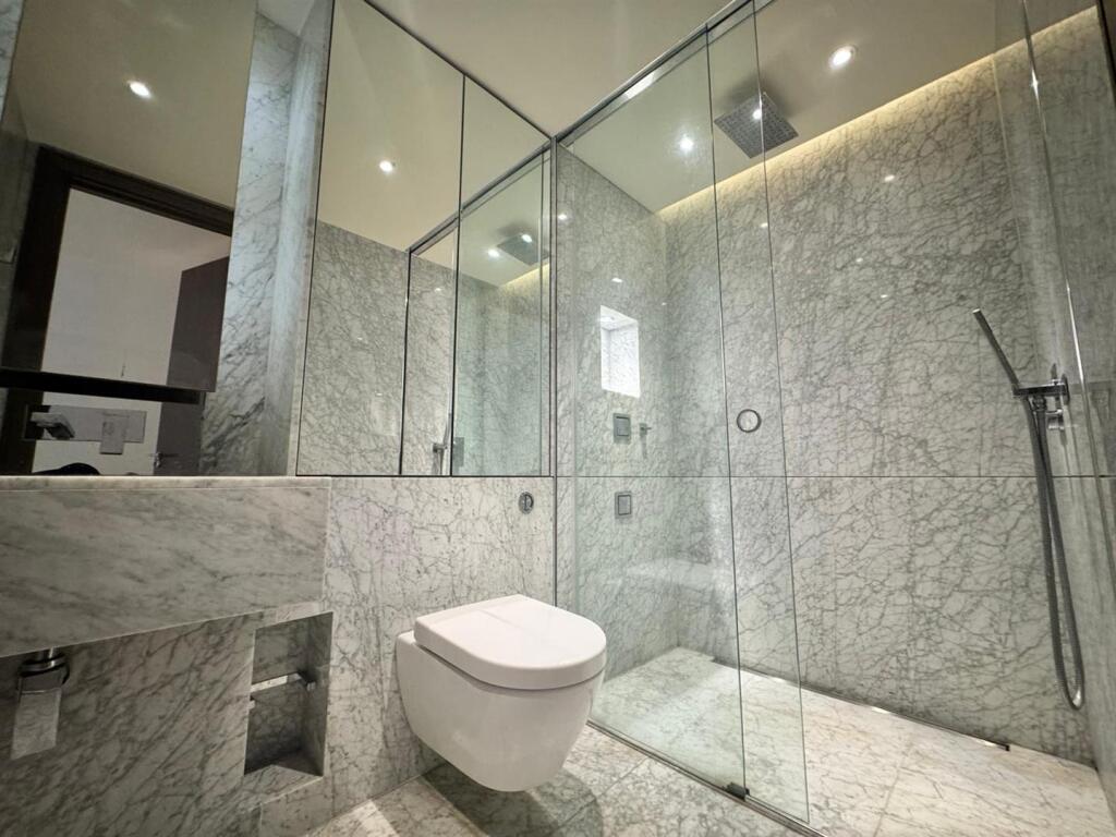 WhatsApp Image 2025-10-15 at 15.05.04 (2).jpeg