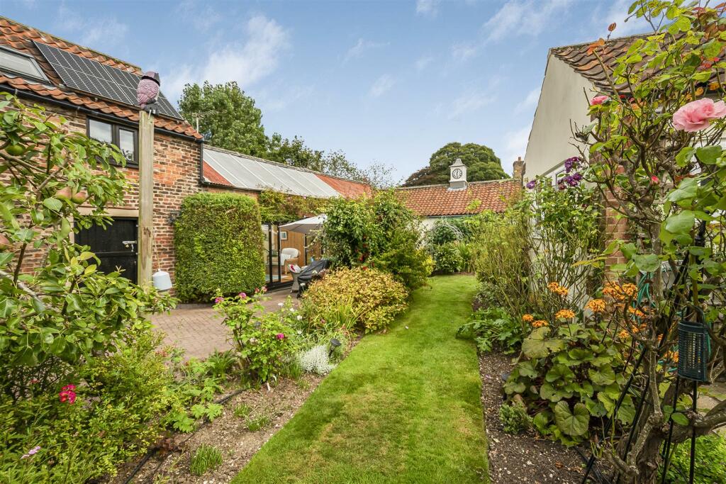 GARDEN