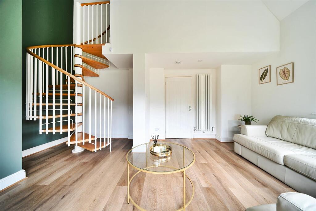 Apricot Cottage