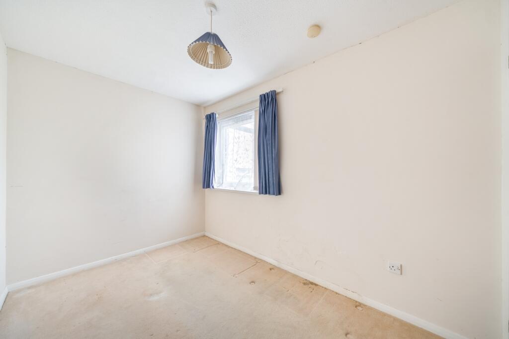 1309519-6-68481c96aa9ee