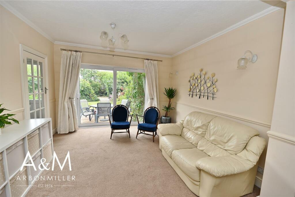 Extended Through Lounge