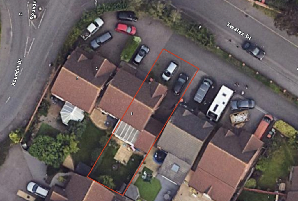 End of Private Road Plot