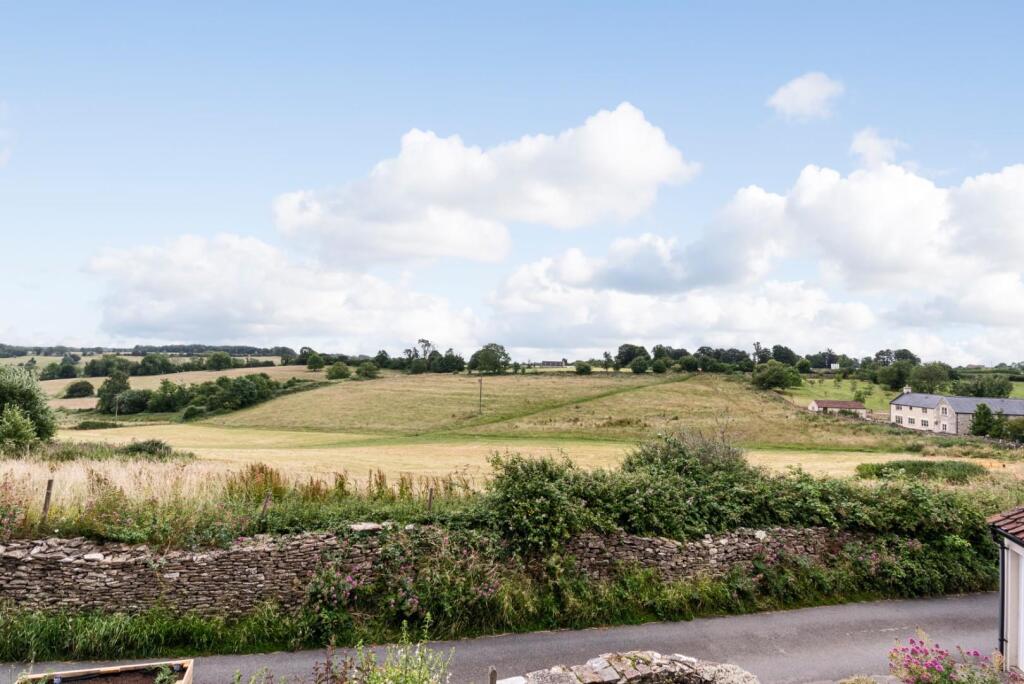8 Sheepfair Lane, Marshfield, Chippenham SN14 8NA-