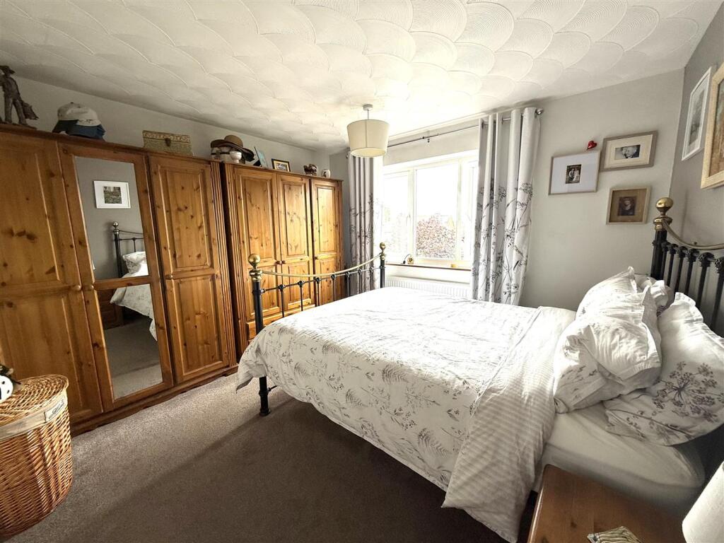 5 main road bed 5.jpeg