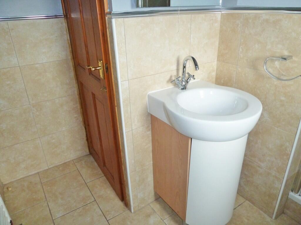 G.F. Shower room 
