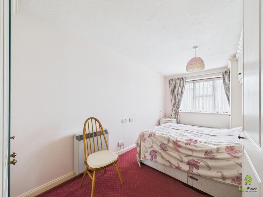 CAM02615G0-PR0116-STILL001