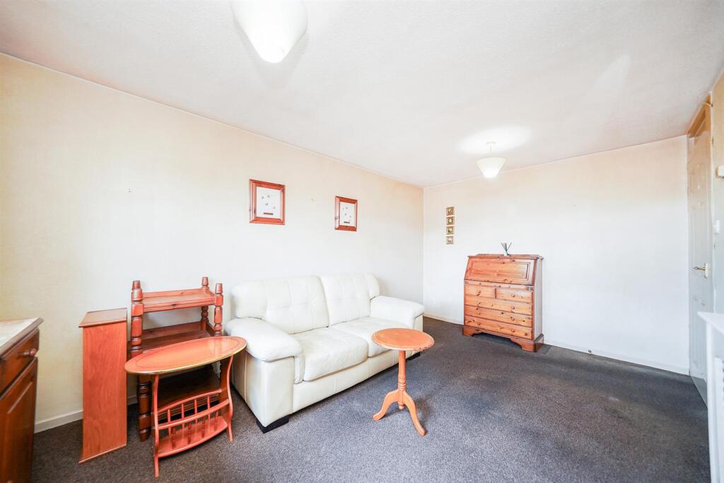 47 Stapleford Close-8_web.jpg