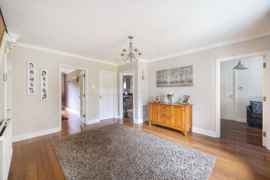 1347001-30-68b844...