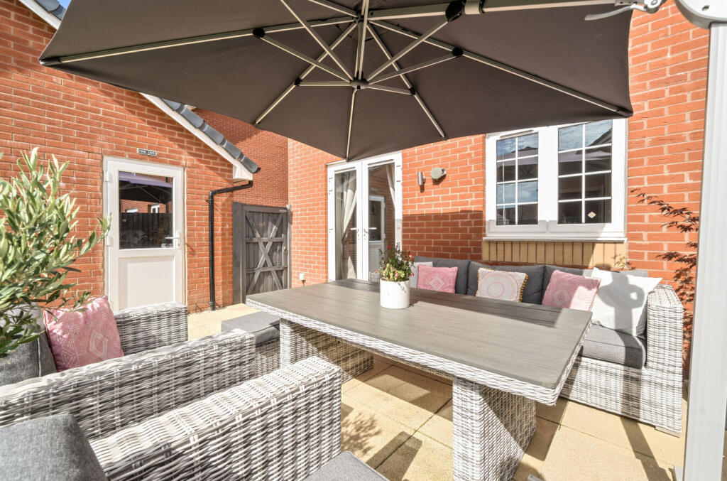 1315837-25-685e65...