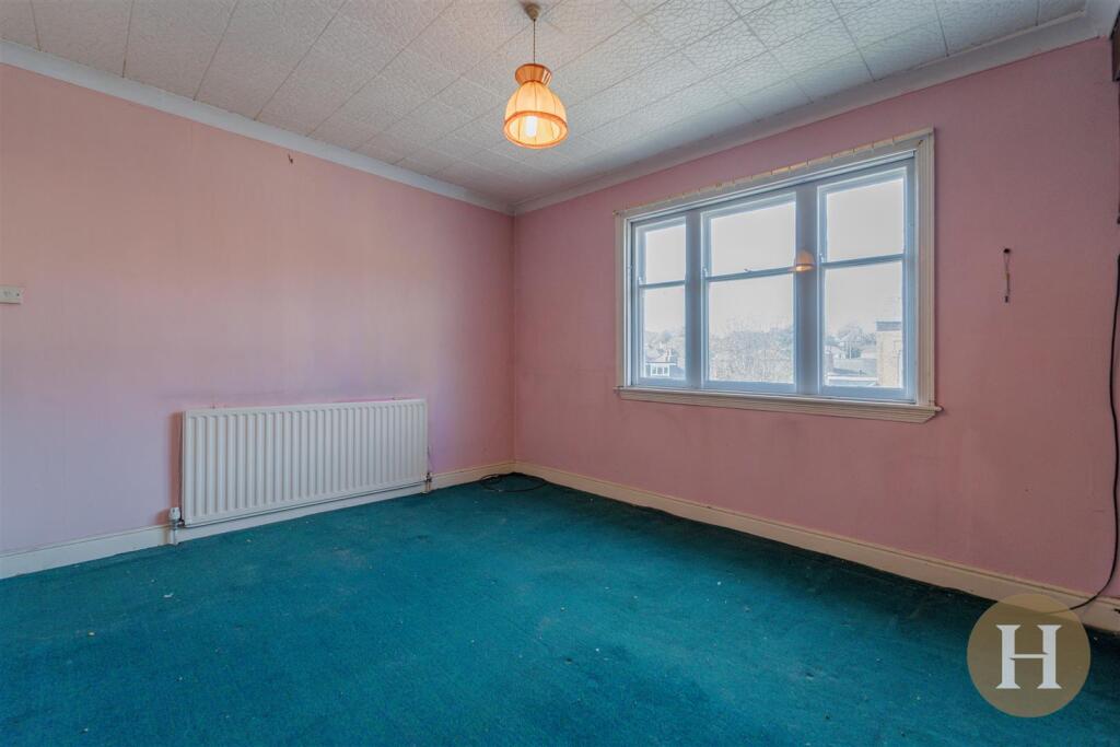 Hadleigh Estate Agents-4.jpg