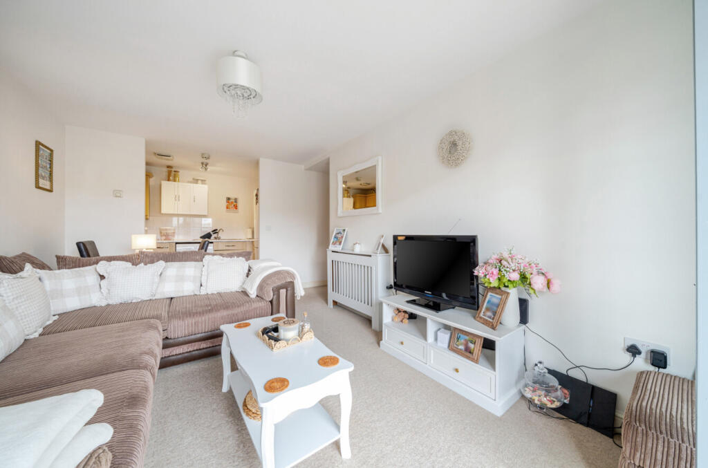 1331200-4-6888dfa...