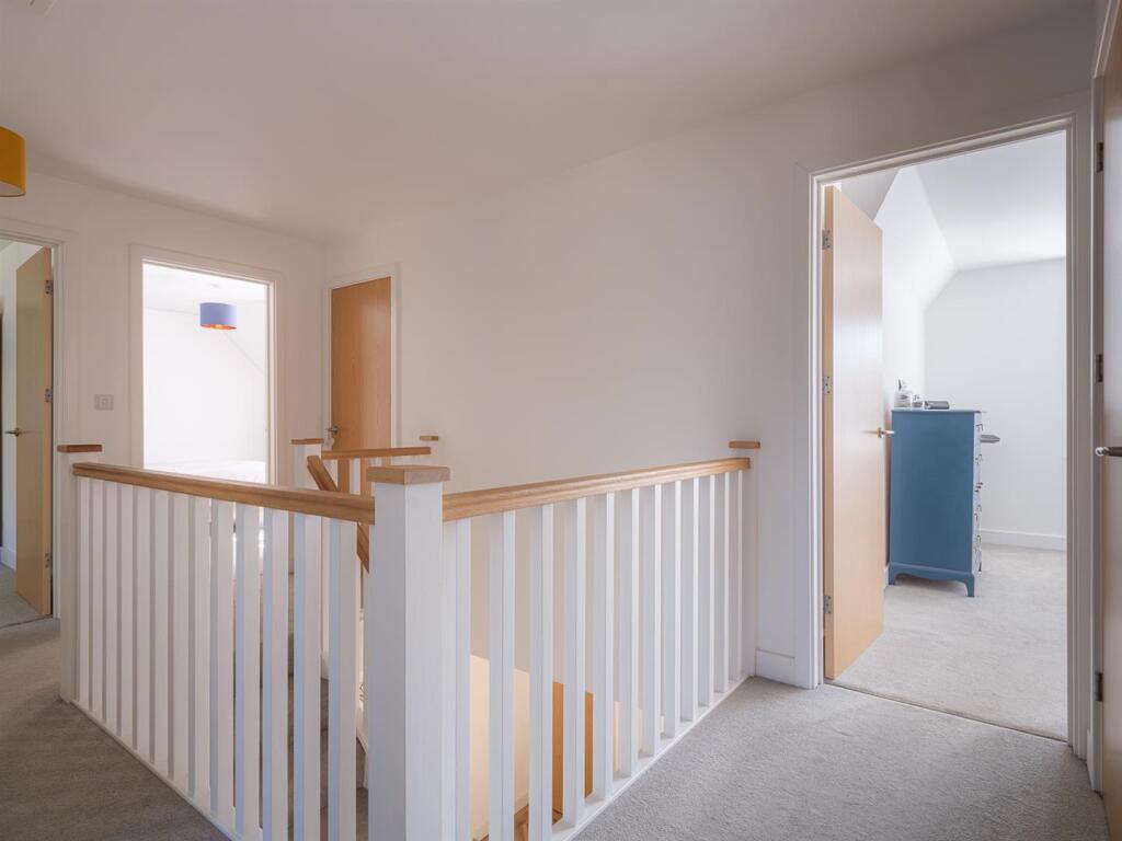 31 Studley Gardens-46.jpg