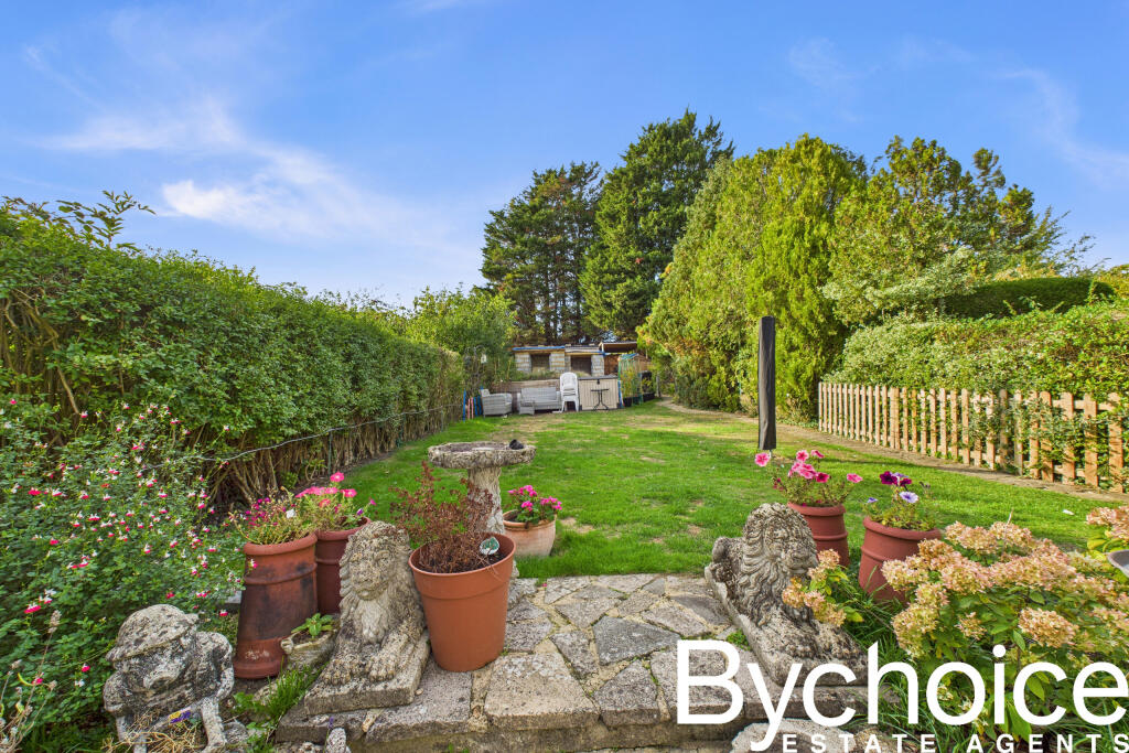 CAM05454G0-PR0057-STILL022