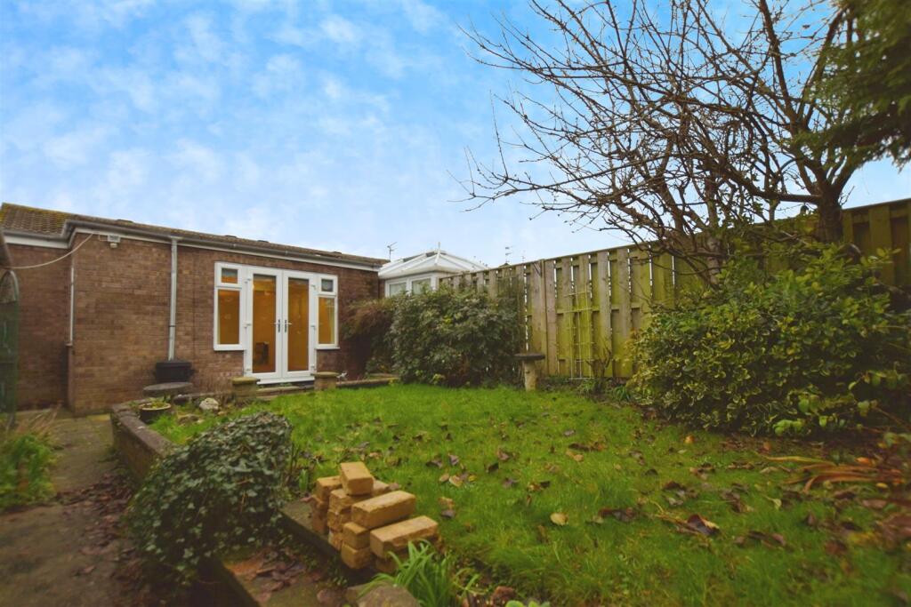 Garden Rear Bungalow