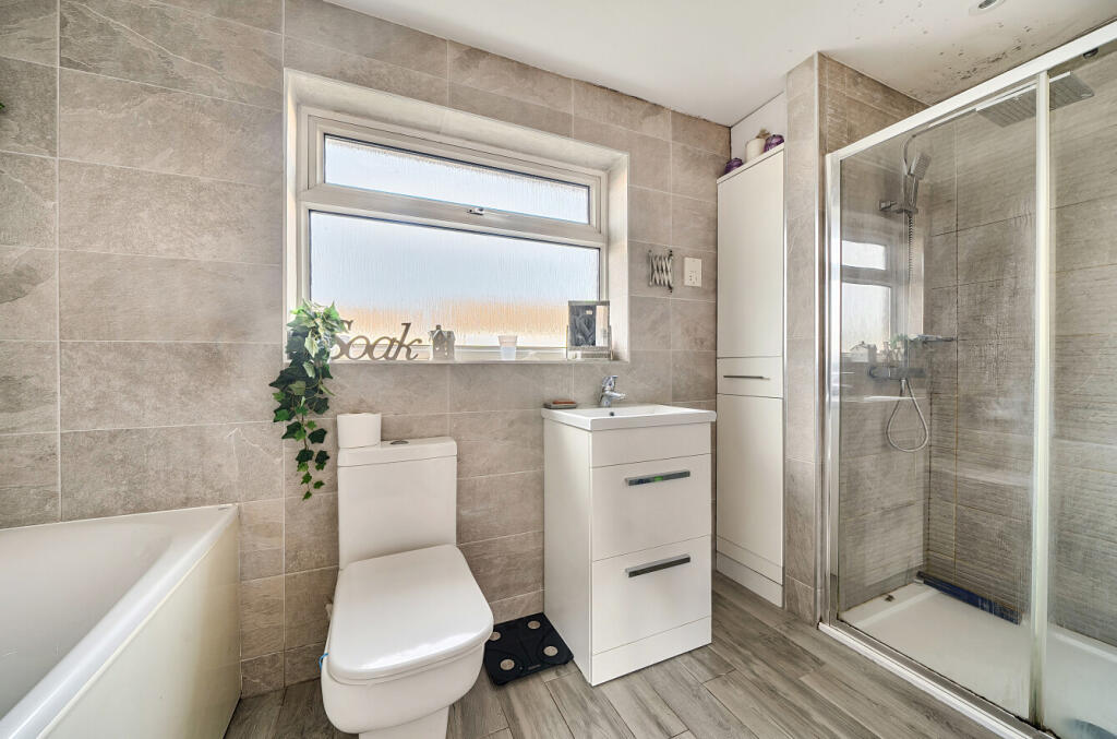 1387069-18-6931af...