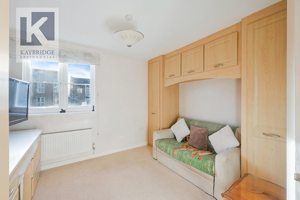 Boleyn Court Revere Way, Epsom - KT19 9RJ