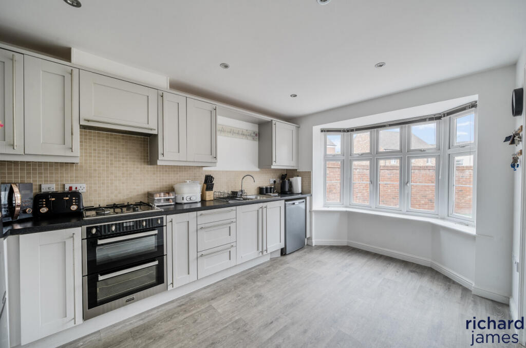 990a039241624b158ad2bd553cc7ea01