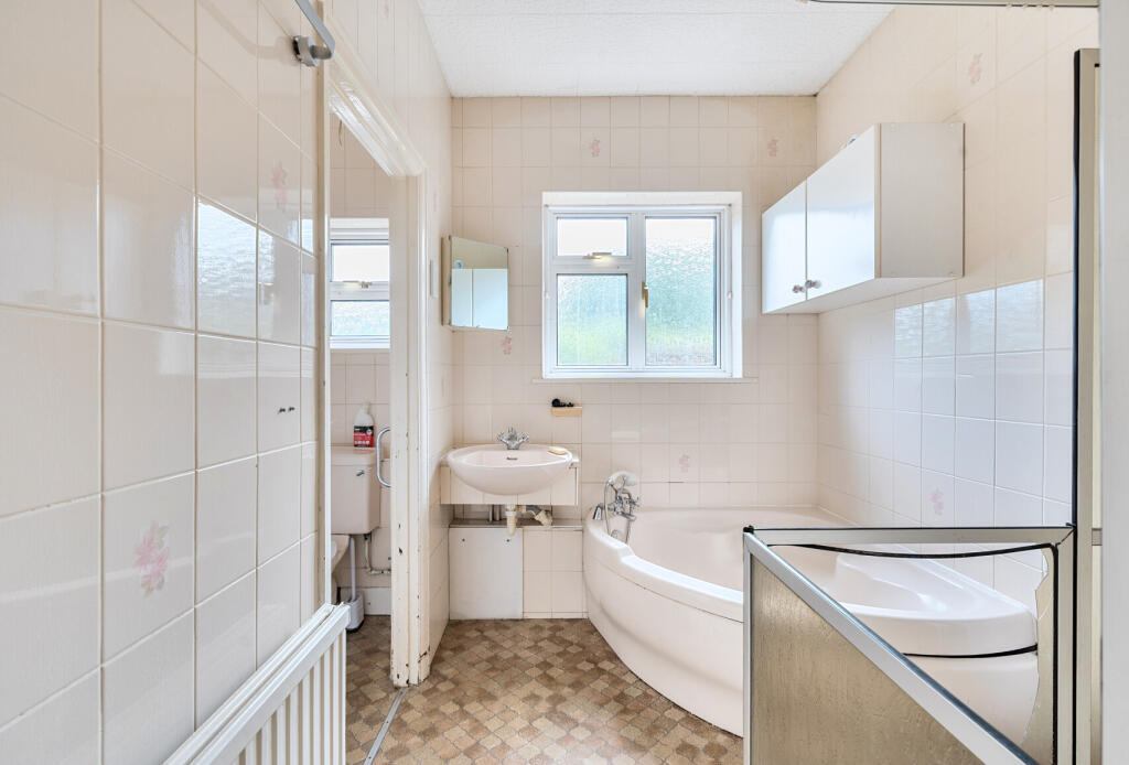 1325038-11-687a0e...