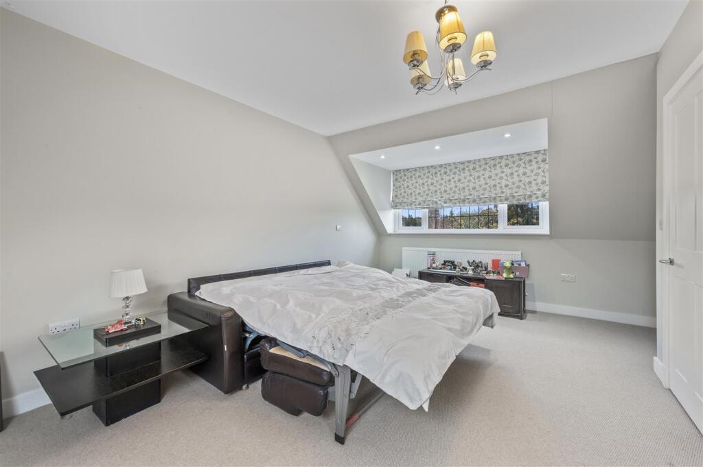32 Holland Avenue,31.jpg