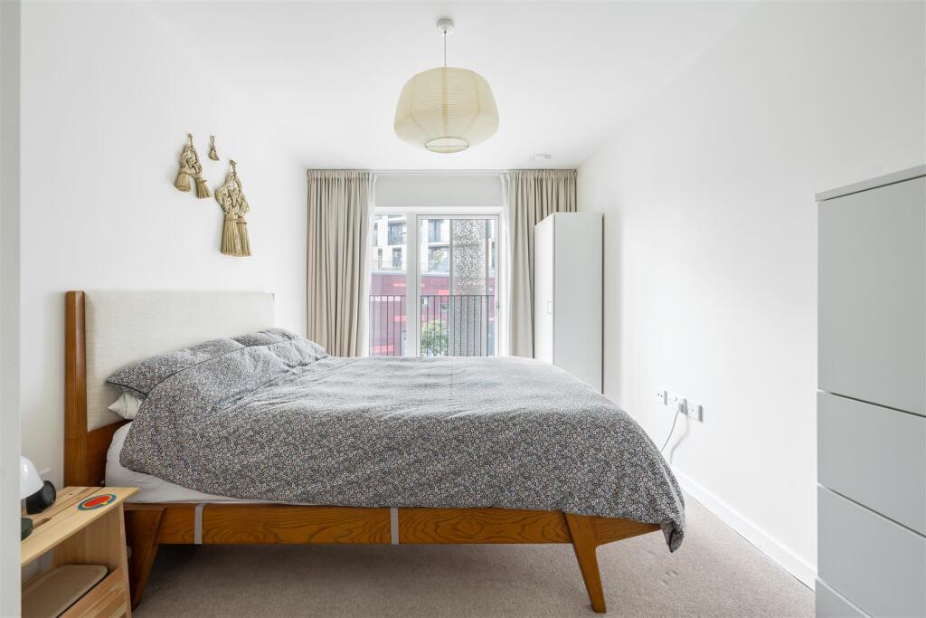 Atkins Square, Dalston Lane E8