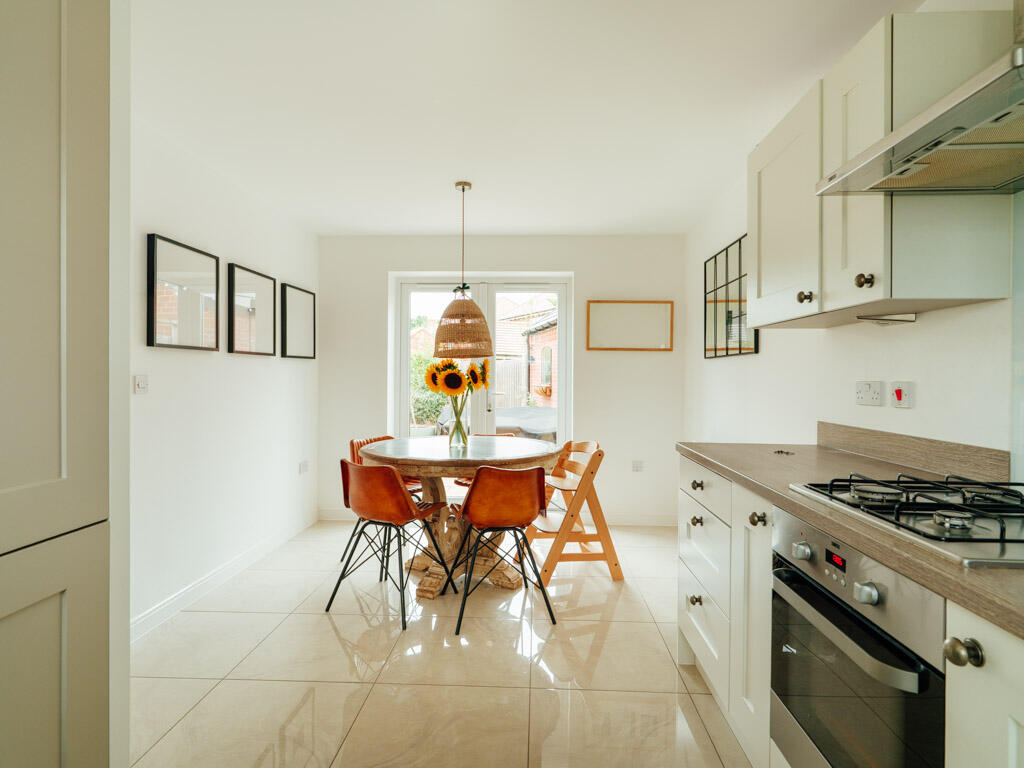 Kitchen / Dining Room