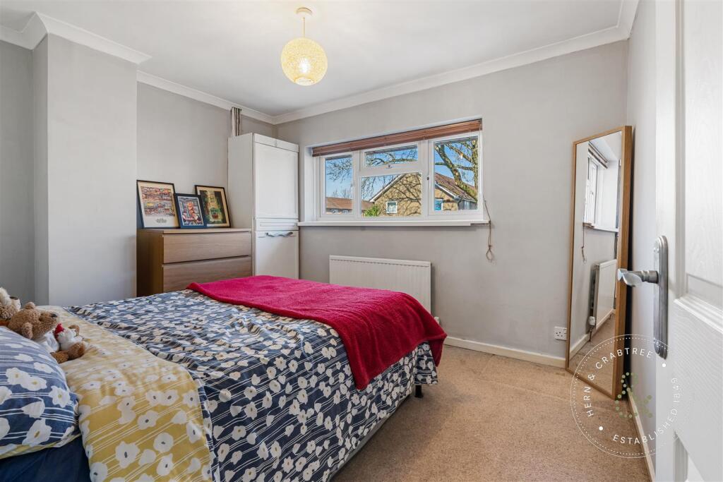 Int Newborough Ave, Hern Crabtree (20).jpg