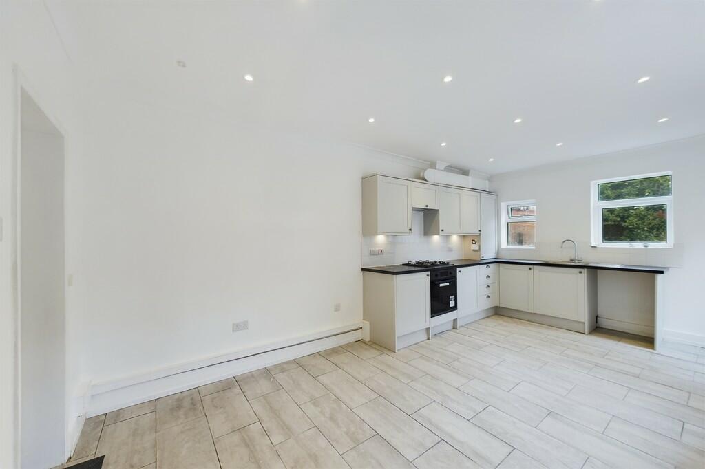 CAM01085G0-PR0450...