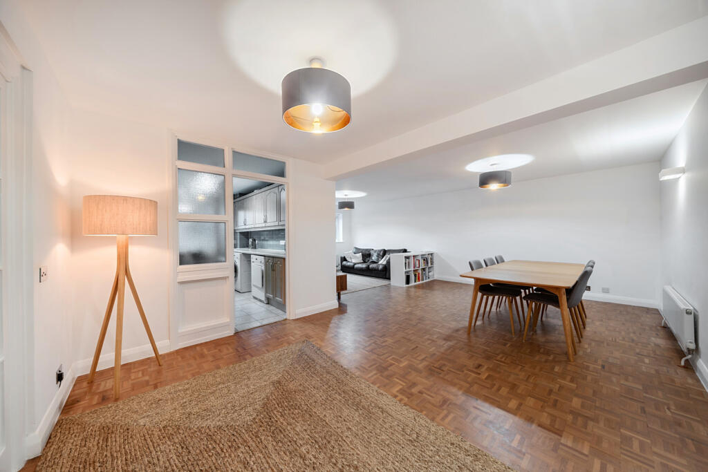 1393142-11-6943d7...