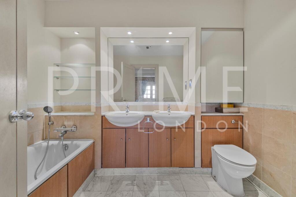 bathroom(2) (5).jpg