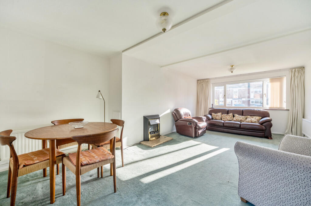 1381969-6-691b140...