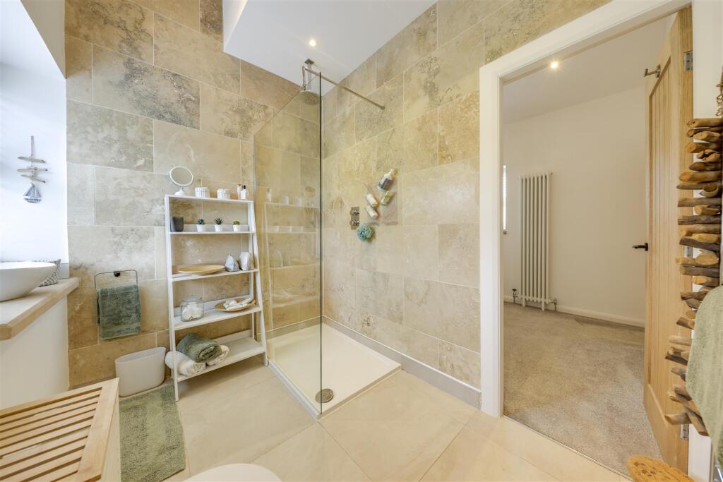 Jack &amp; Jill Shower Room