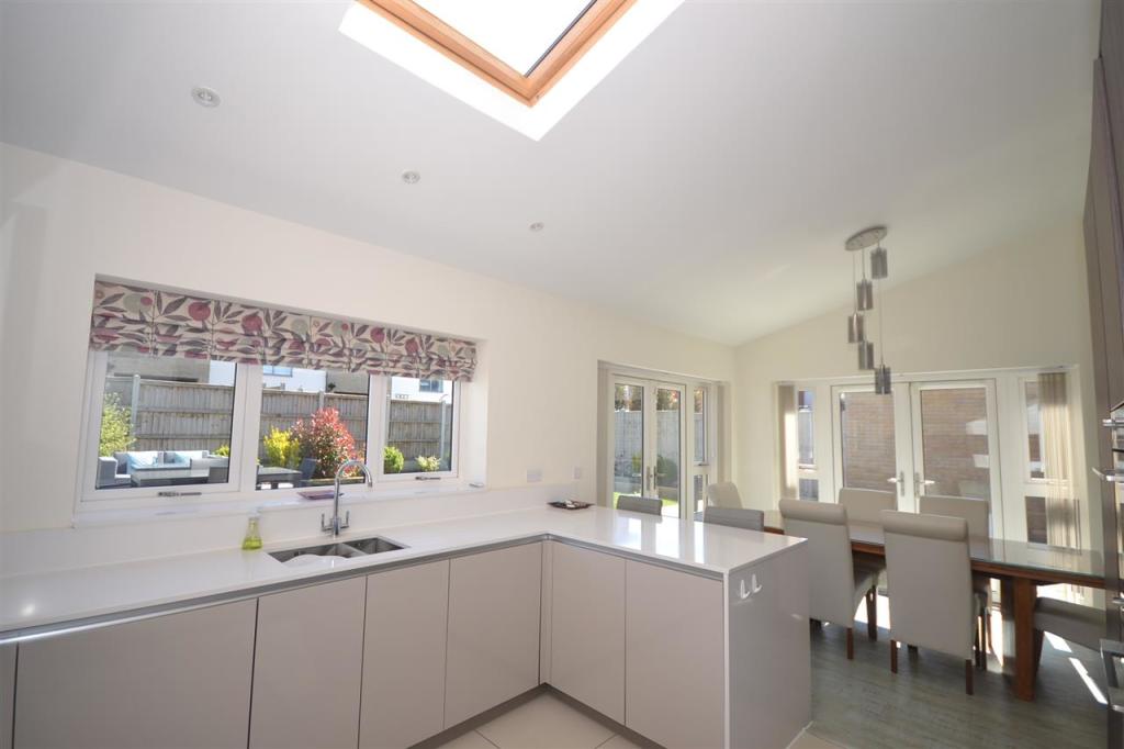 OPEN PLAN LIVING /