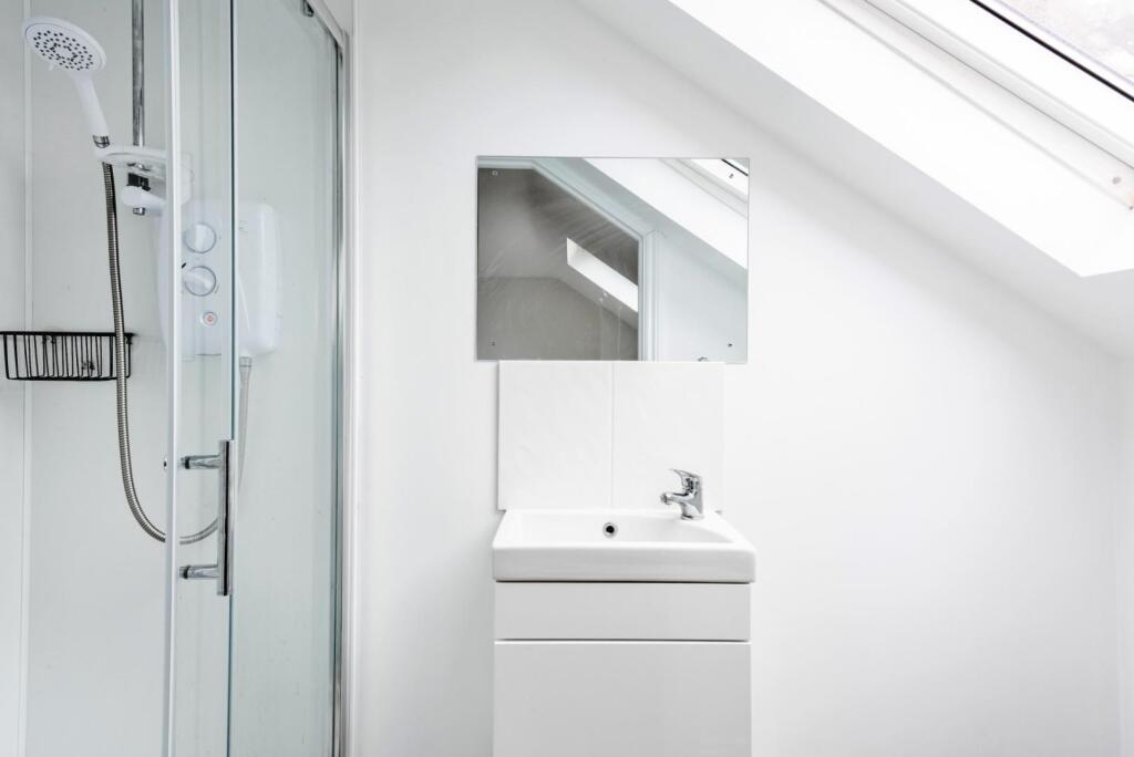 3 Pera Place, Bath BA1 5NX-11.jpg