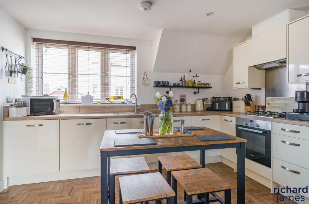 8da3a087c8454b758e883d3959dc1a4a