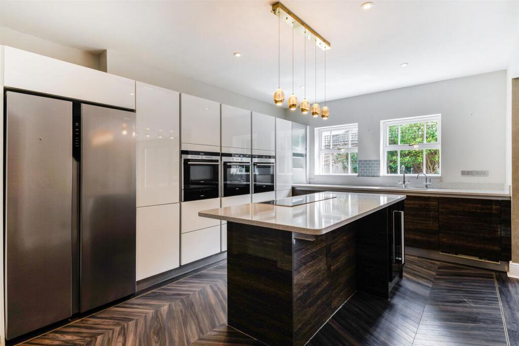 Claver Drive, Sunninghill SL5