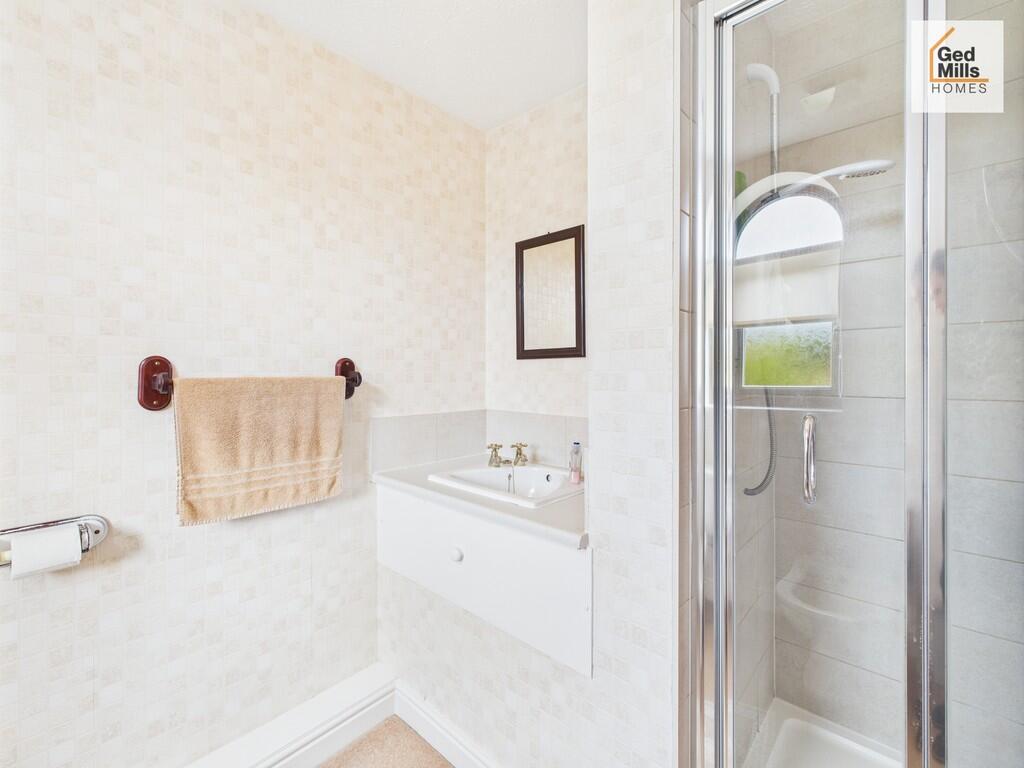 CAM04261G0-PR0066...