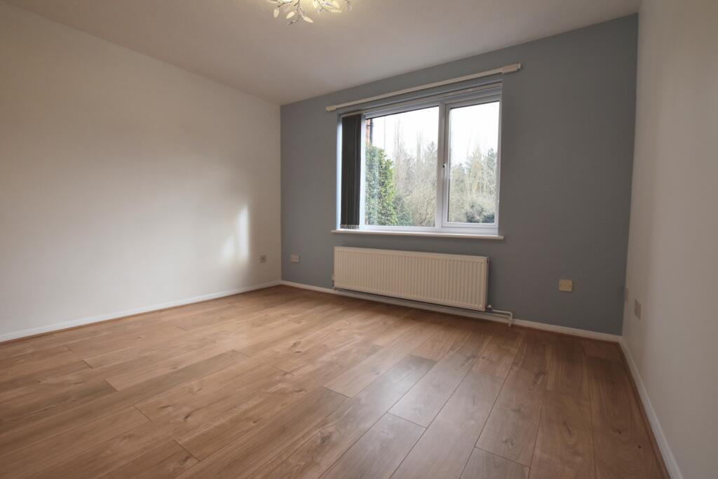 83 Belsize Avenue lounge