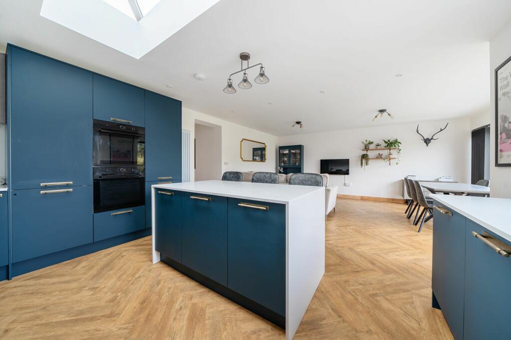 Kitchen/Dining Room/Living Room (1)
