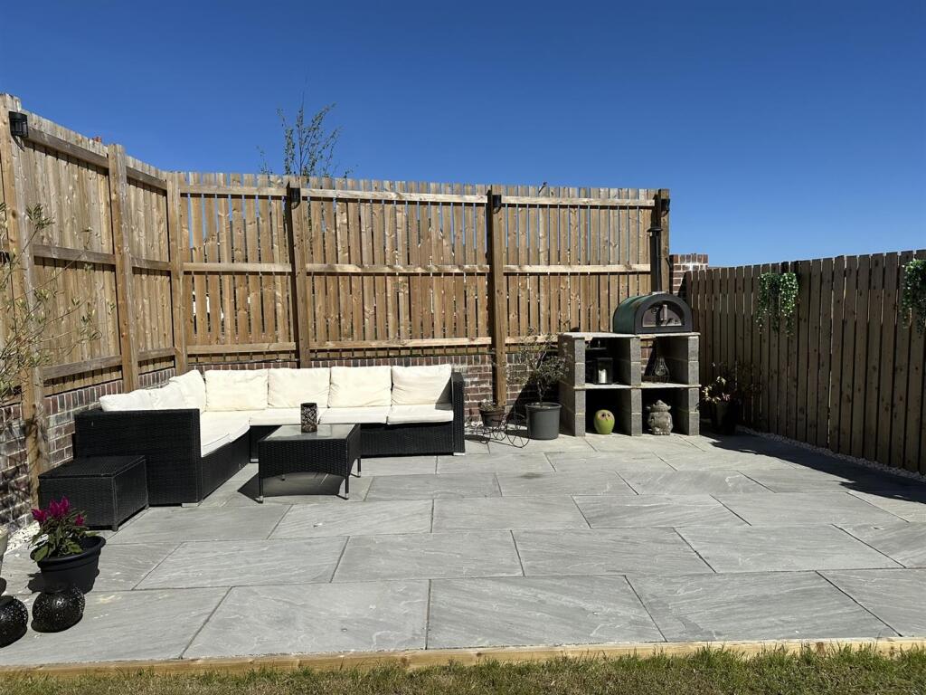 ADDITIONAL IMAGE