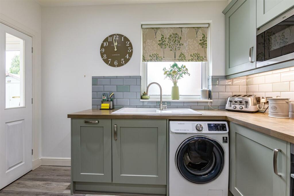 51 Springfield Terrace St Boswells 22.JPG