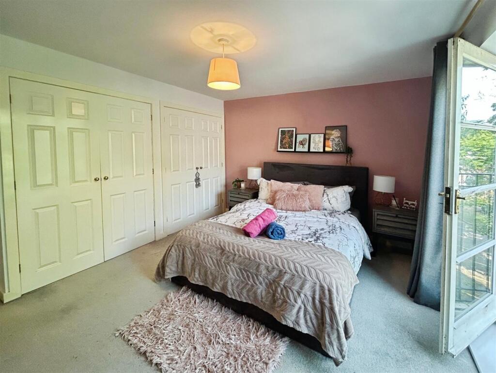 697fe99b--4BA1-83CD-2F6C80BBA3FE-39660-00001A0E223