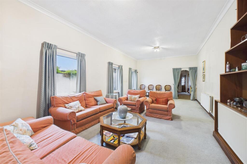 4 Thorndale Mews, Clifton, Bristol BS8 2HX | Freeh