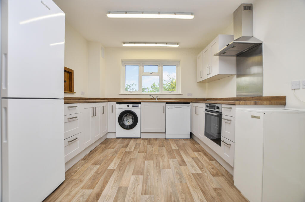 tlc_b5053e48-2d07-4250-b3e3-6ff219859268_4b1a48c