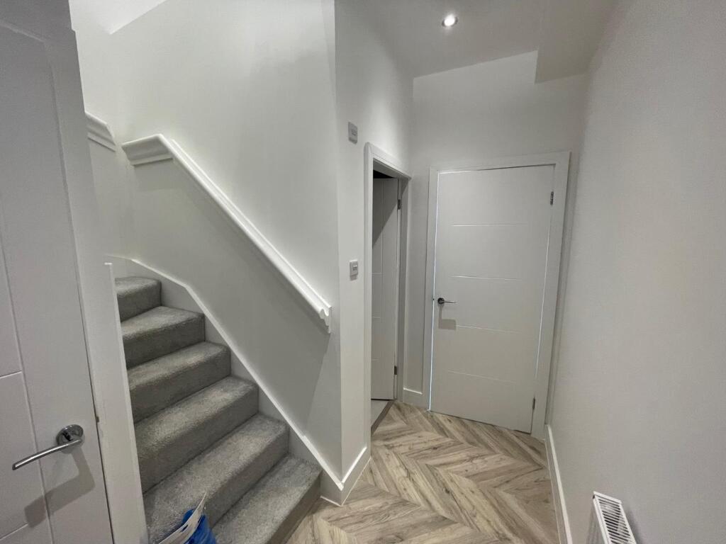 RECEPTION HALLWAY
